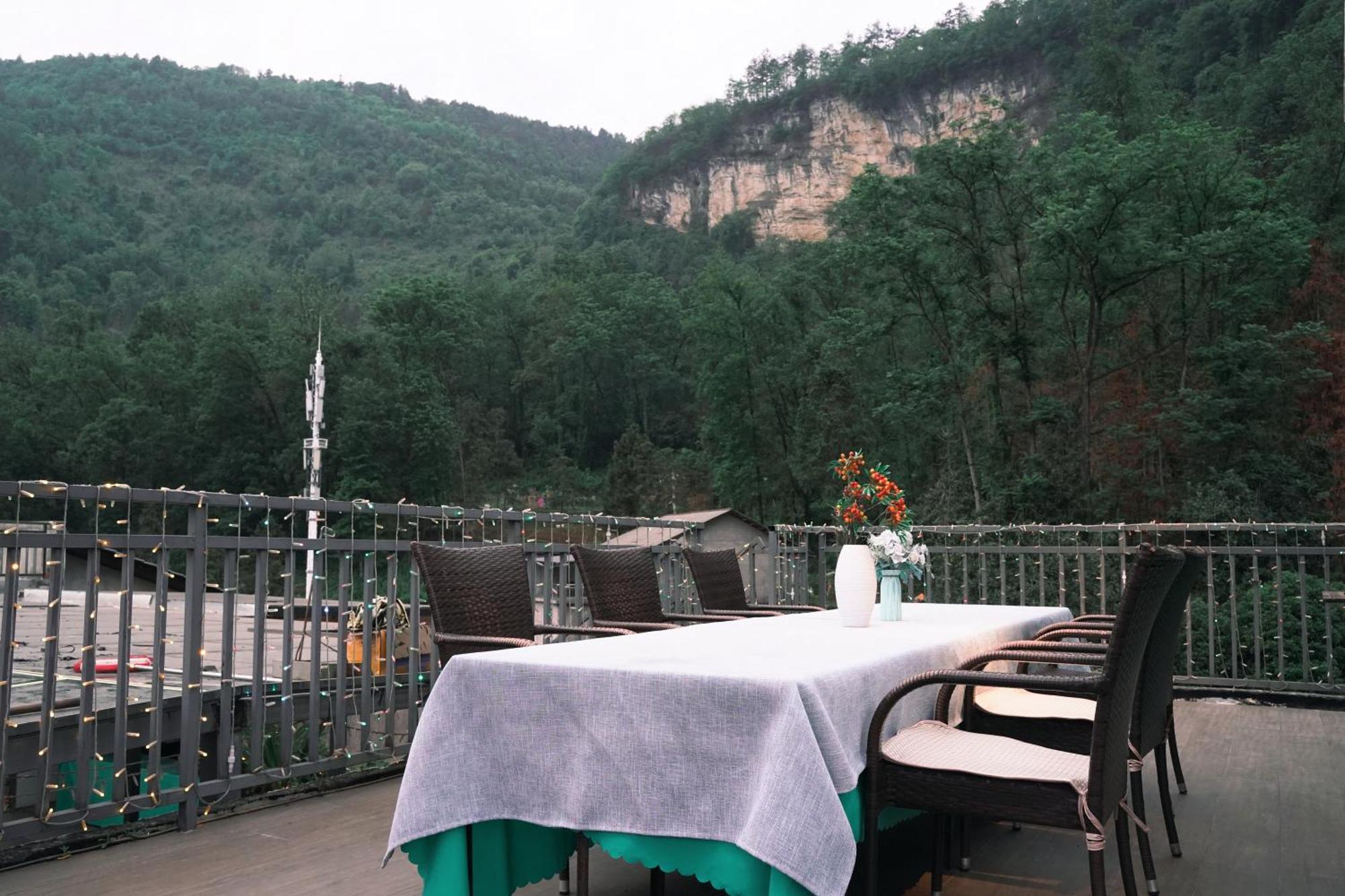 一树一花客栈眷恋店 Appartement Wulingyuan Buitenkant foto
